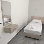 Baka * Sarandë