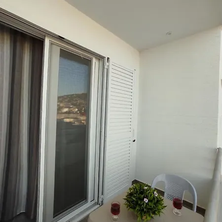 Appartement Baka *