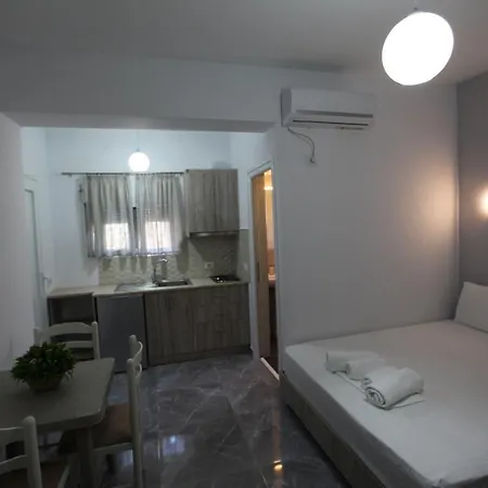 Baka 아파트 Sarandë